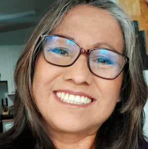 Meet your Posher, Tina